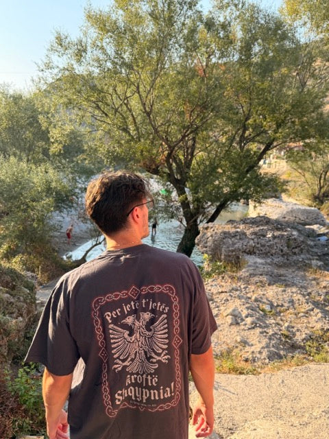 Rroftë Shqypnia
